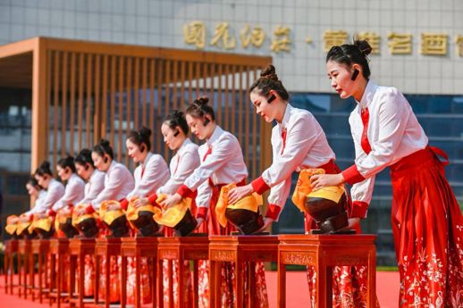 【花开齐鲁遍地香】花冠何以冠群芳？