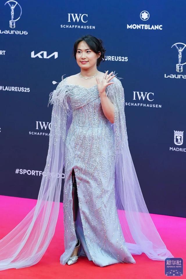 中国残疾人游泳运动员蒋裕燕获2025年劳伦斯世界体育奖年度最佳残疾人运动员奖