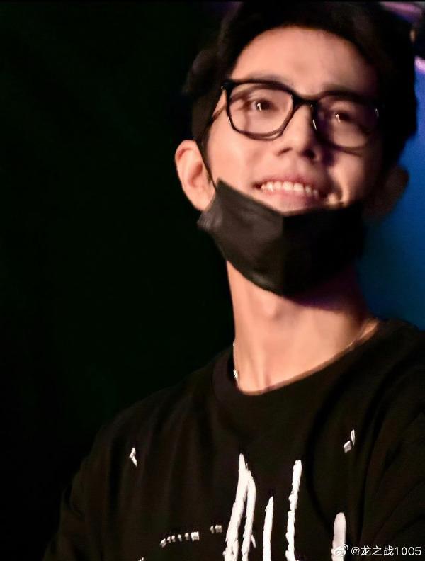 这些歌手的演唱会，观众席比舞台还热闹！