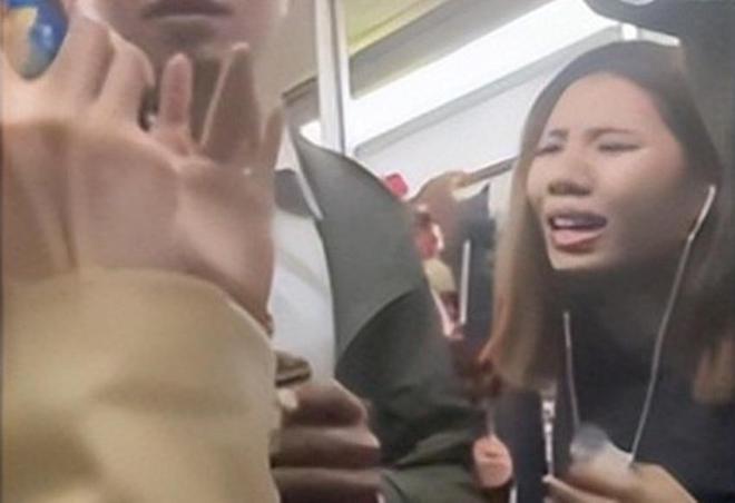 男子在地铁上猥亵女乘客新情况：拍视频女子遭网暴，造谣者被拘留