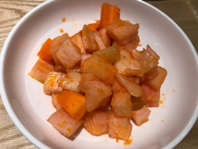 癌细胞喜欢的十种食物，有人一天吃七八种！自查→