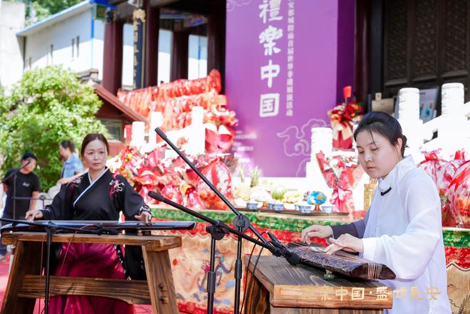“礼乐中国·盛世长安”——西安都城隍庙首届世界非遗展演启幕