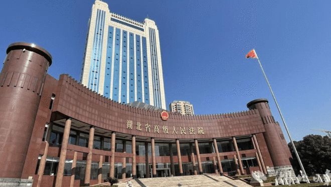 商业楼评估价7100万流拍，被作价5400万抵债；业主疑惑：首次法拍为啥要降价？