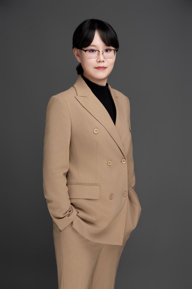 京师（深圳）律所高级合伙人陈博倩：以法为舵以情为舟 在法律服务领域破浪前行