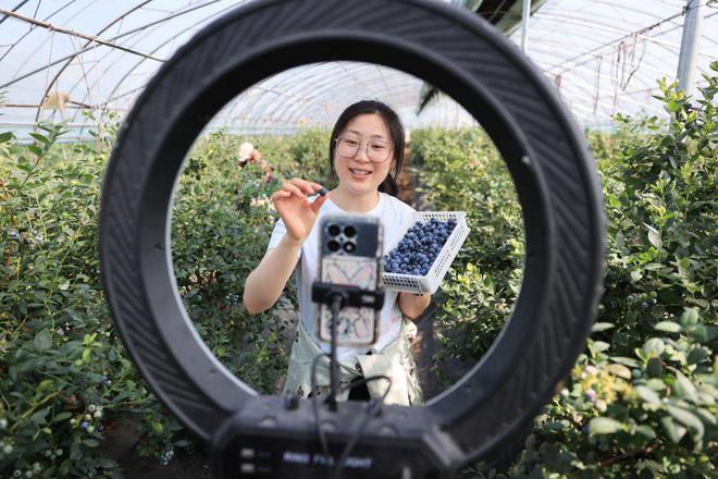 提振消费扩内需｜优化消费环境 筑牢经济增长“主引擎”根基