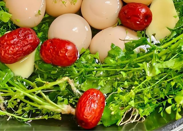 荠菜立大功？科研发现：或可在36小时内清除体内50%有害菌群