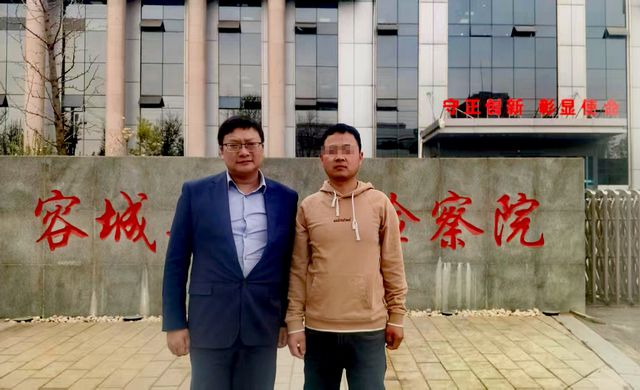 “骑行男孩被辗轧身亡案”检方决定不起诉，代理律师阐释“无案底”