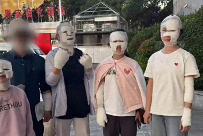 新买的卡式炉，刚使用了两次就爆炸，7人被炸伤，详情细思极恐