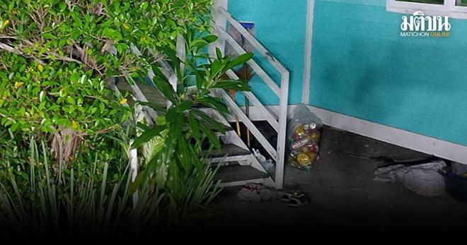 女子被前男友连砍8刀，死在出租屋，前男友：她脚踏6条船，该死