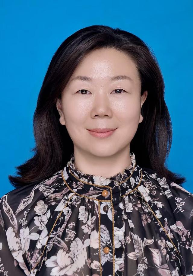 全国科技工作者日来临之际，为巩义科技‘明星’点赞！