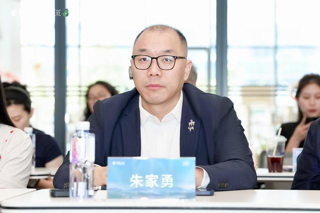 从“快时尚”到“智时尚”：欧定倡导服装产业ESG行动