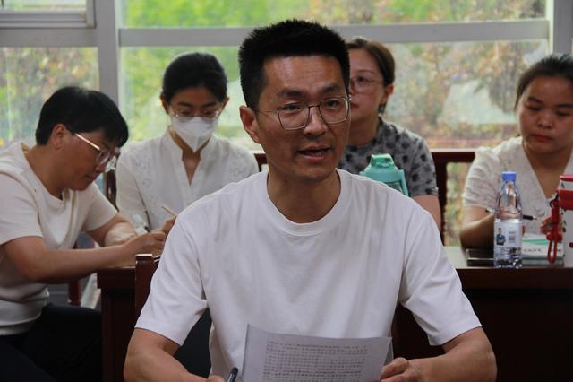 郑州市第四十八中学举行班主任家校沟通经验交流会