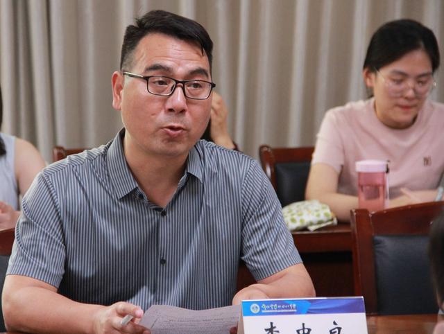 郑州市第四十八中学举行班主任家校沟通经验交流会