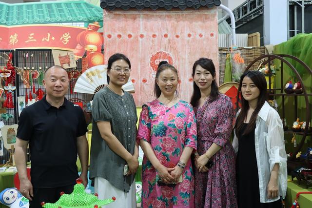 郑州美术学科校本课程观摩展示刚结束，有人已经期待第七届啦