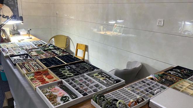 许昌监管部门对胖东来玉石展开检查，检查结果出炉，仍有网友质疑