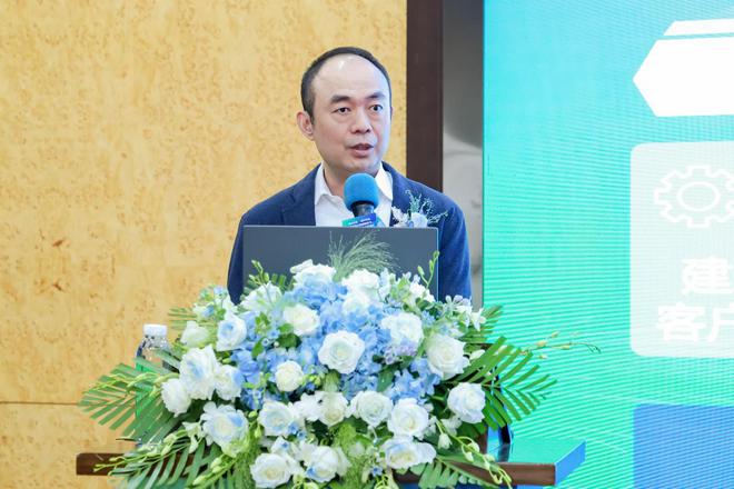 《慈铭北京·2024年度健康体检大数据蓝皮书》暨健康管理创新产品发布会举行