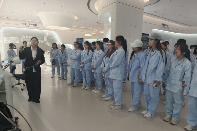 濮阳医专与翔宇医疗携手开展校企合作体验日活动