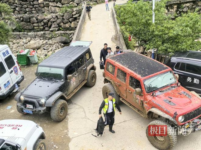 福建失联的8岁男童仍没找到，官方通报下一步工作，搜救现场曝出