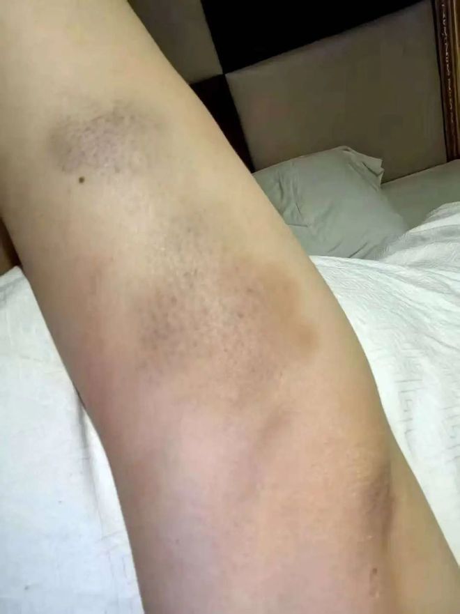 贵州男子逼迫儿女喝下农药死亡，一个7岁一个10岁，详情曝出