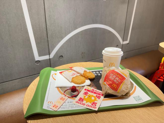 多家餐企爱心助考：首推免费早餐、赠送茶饮