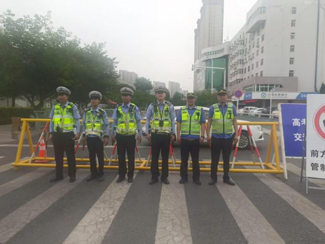 郑州市高新区加强考场周边静态交通管理 为考生保驾护航