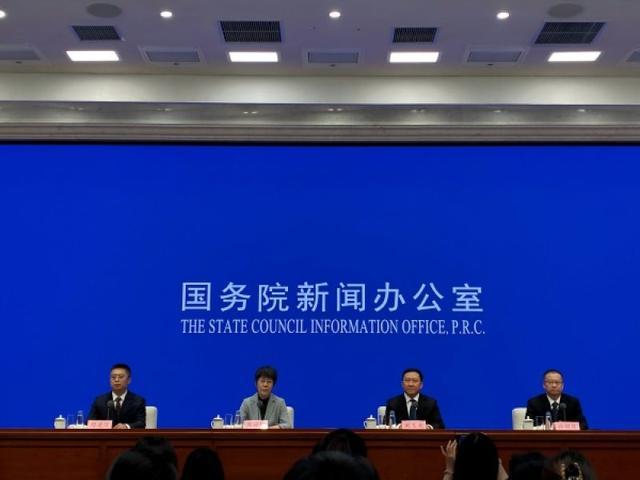 财政部：普惠性幼儿园大班全面实施保育教育费免除政策